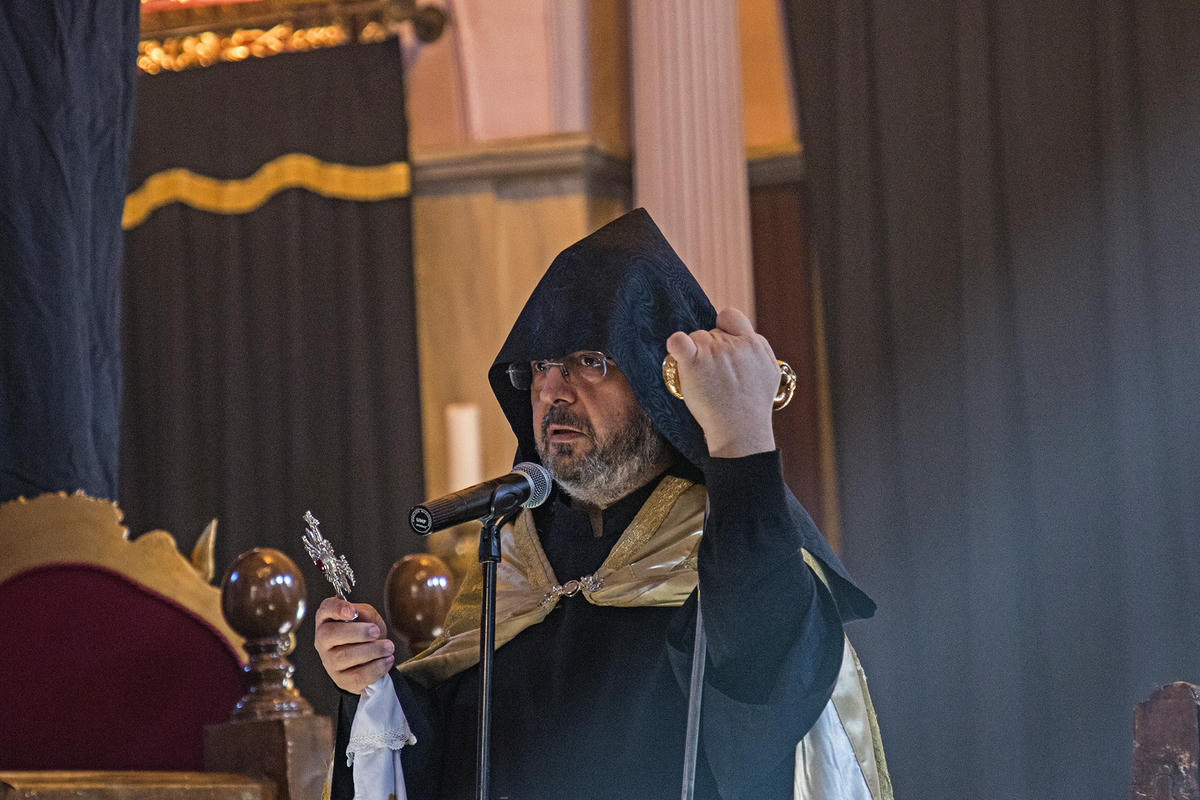 Başrahip Anuşyan'ın ardından: Narlıkapı'da başlayan bir hayat